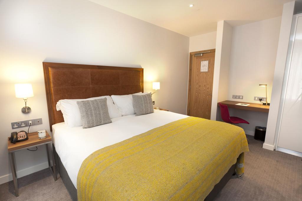 Executive King Room