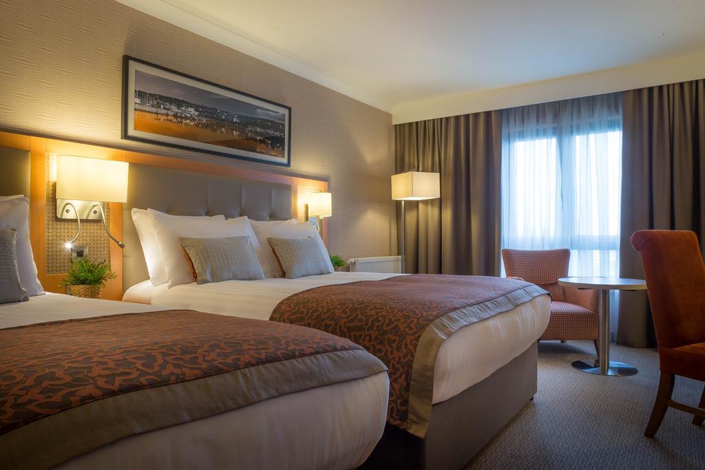 Deluxe Double & Single Room,1774441779:JPEG
