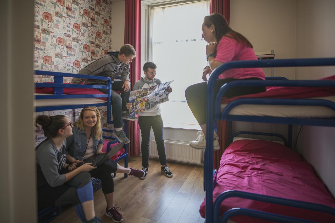 Lit dans Dortoir pour 4 Femmes avec Salle de Bains Privative