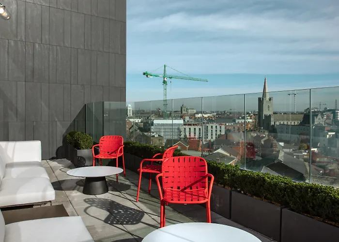 Luxury hotel only: Aloft Dublin City