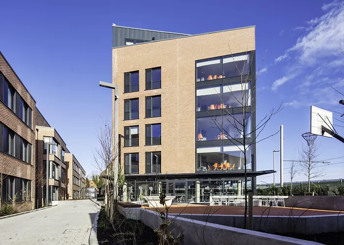 Lodge: Highfield House