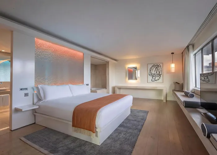 The Morrison Dublin, Curio Collection By Hilton