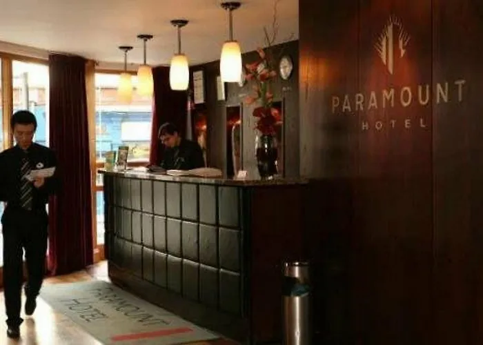 Paramount Hotel